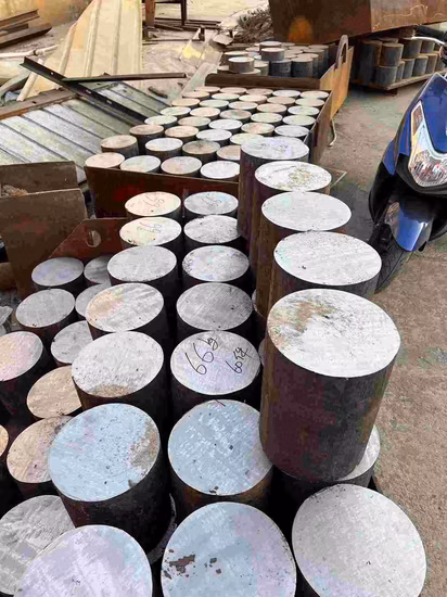 ANSI/DIN/En1092-1 鍛造カーボン/ステンレス鋼 Pn10/16 溶接ネック/チェコ/スリップオン/ラップジョイント/シート/ソケット RF/FF 管フランジ